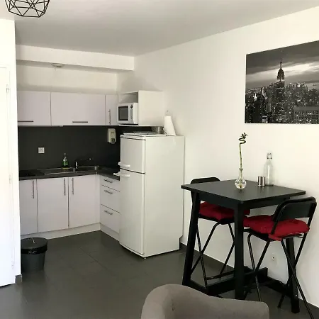Appartement Studio 10min Geneve Aeroport