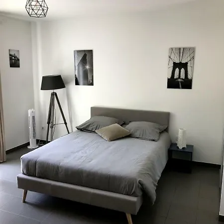 Appartement Studio 10min Geneve Aeroport *